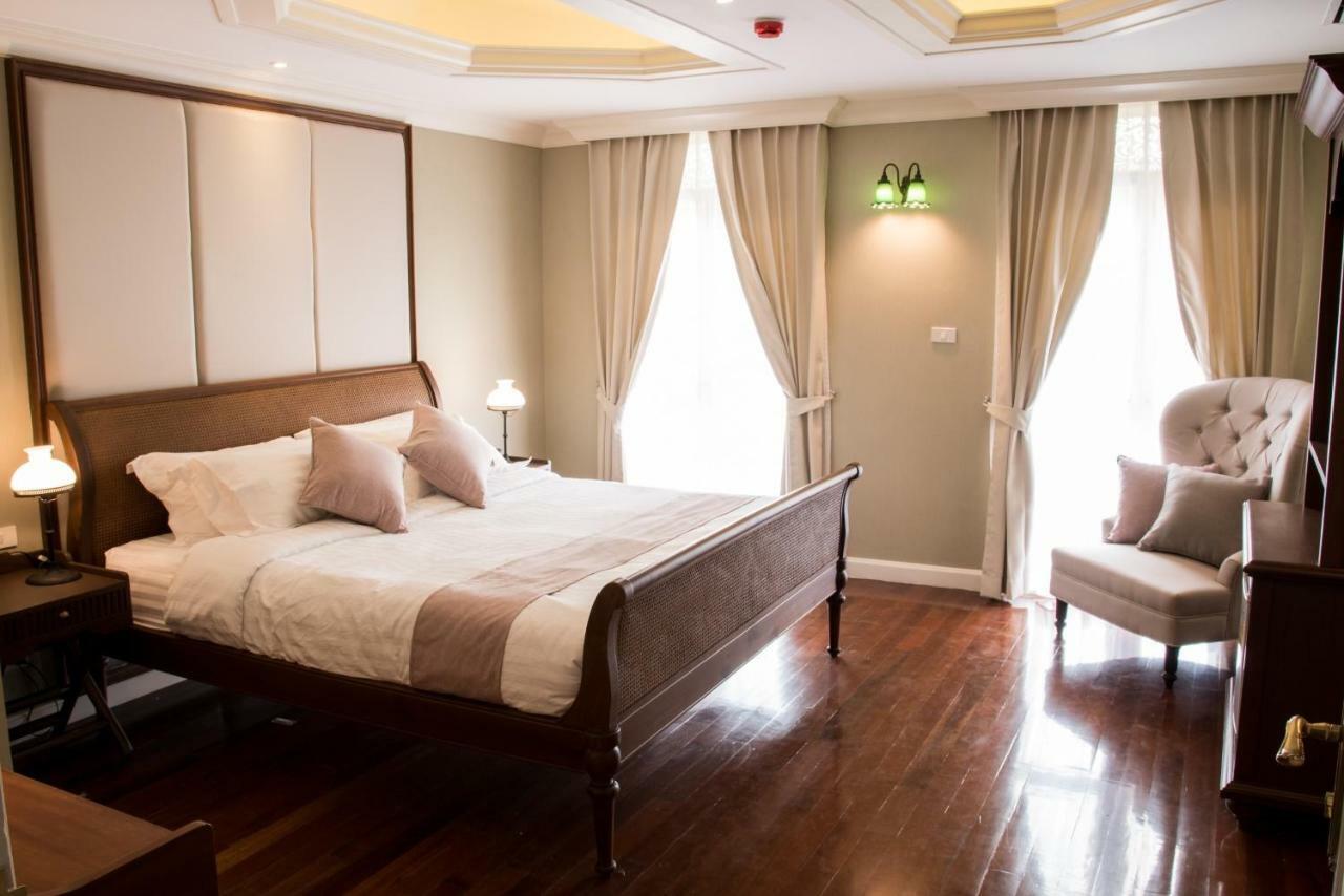 Hotel Hiranyakul House Bangkok Exterior foto